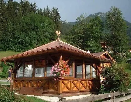 Mit Balkon In Guter Ausflugslage *
